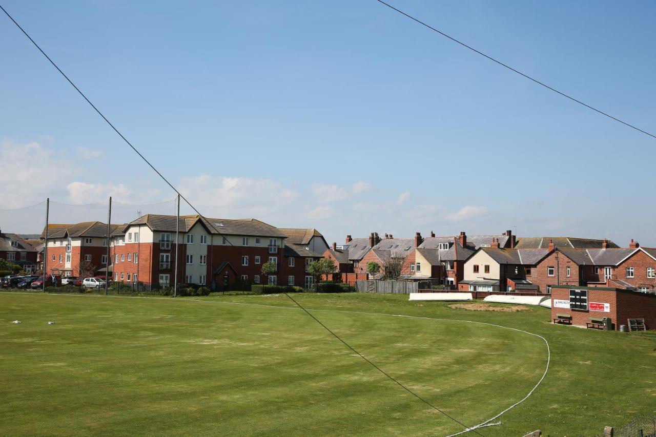 The Seacliffe - Whitby Hotel Exterior photo